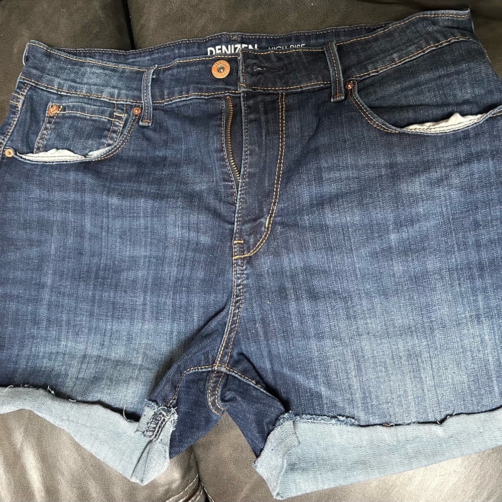 Levi's Dark Blue High-Rise Shorts